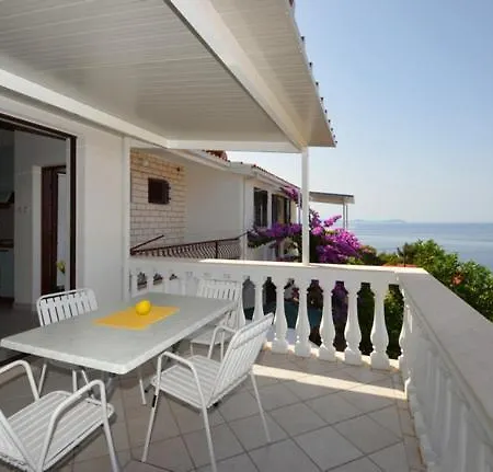 Appartment Nikolina Apartman *