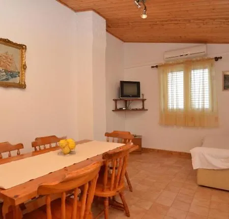 Appartment Nikolina Apartment Prizba